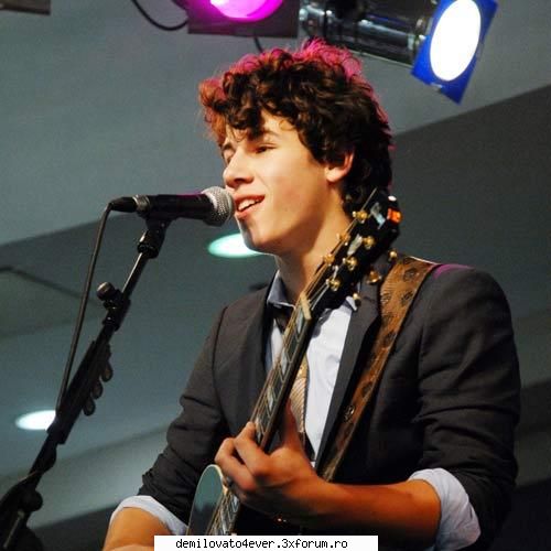 Poze - razor+wrist=love - *^Nick Jonas*^