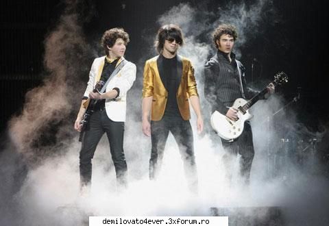 Poze - razor+wrist=love - *^Jonas brothers^*