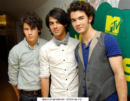 Poze - razor+wrist=love - *^Jonas brothers^*