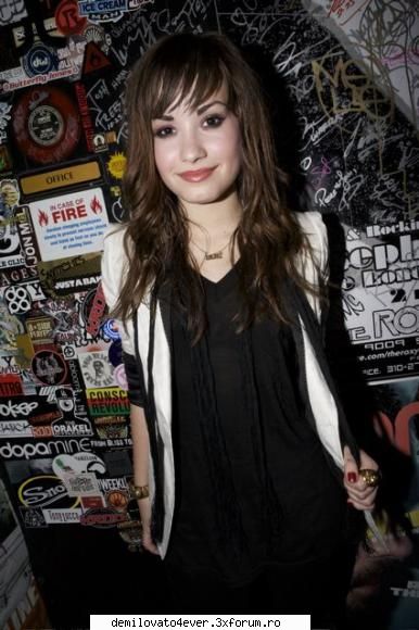 Poze - DemiLovatoFan - *^Poze^*