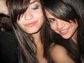 Selena Gomez - DemiLovatoFan - *^prietenii ei*^