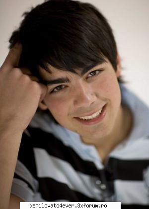 poze - fromosuuuuuuuu'''''' - *^Joe Jonas^*
